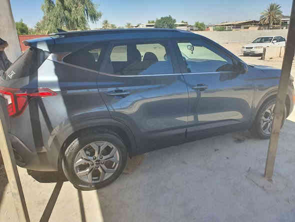 السلام عليكم 
كيا سليتوز 
2024 وارد أمريكا 
محرك 2000 دوش 
كلين السياره ليبل واحد 
عداد المسافه 20 الف  
السعر 170 وبيها مجال للطيبين 
تحويل مباشر باسمي
للإستفسار الاتصال 
***********
عنوان سامراء
