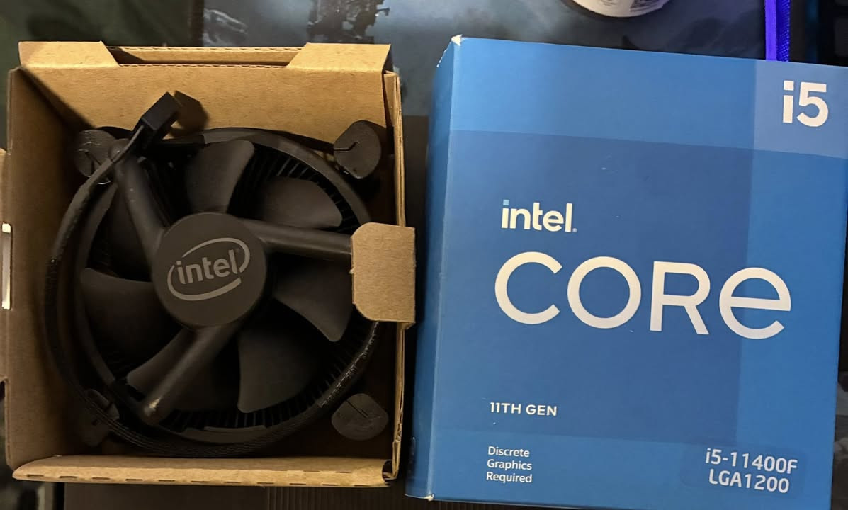 السلام عليكم شلونكم شباب
كارت شاشه 

EVGA RTX 3060Ti XC Gaming 8GB MA LHR
سعر 350 الف 

معالج انتل i5-11400F 
سعر 120 الف 

مذربورد 
Motherboards MSI H510M PRO
تحتوي على اربع منافذ sata + منفذ m.2 
سعر 80 الف 

جميع الملحقات موجوده + الكراتين 

لحد يصير ظريف ويكول غالي لان اني مشتري التجميعه من جانت الاسعار غاليه والوصل موجود

*********** 
بغداد / زيونه
