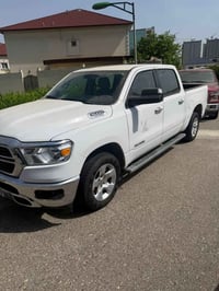 سيارة رام اللبيع موديل 2022محرك 8سلندر رقم الهاتف 07700033270