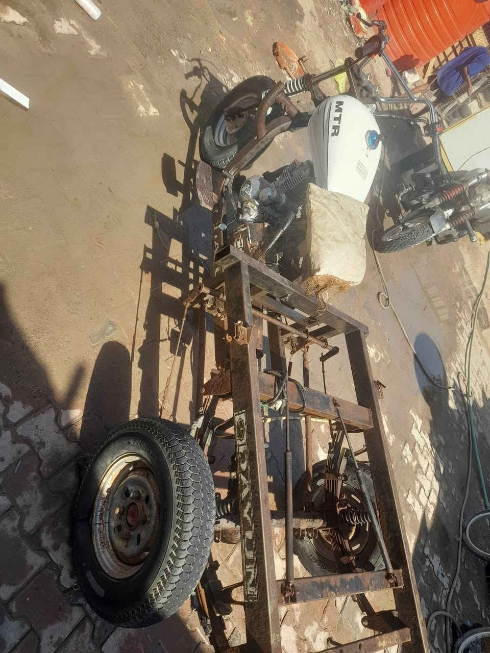 سلام عليكم ستوت للبيع دايون كلك ستوت حلو عاوزه بدي اكسل لطش محرك جديد  سعره 400 أو بيه مجال غليل مكاني البصره أبو الخصيب طريق محوله الزهير  ***********
