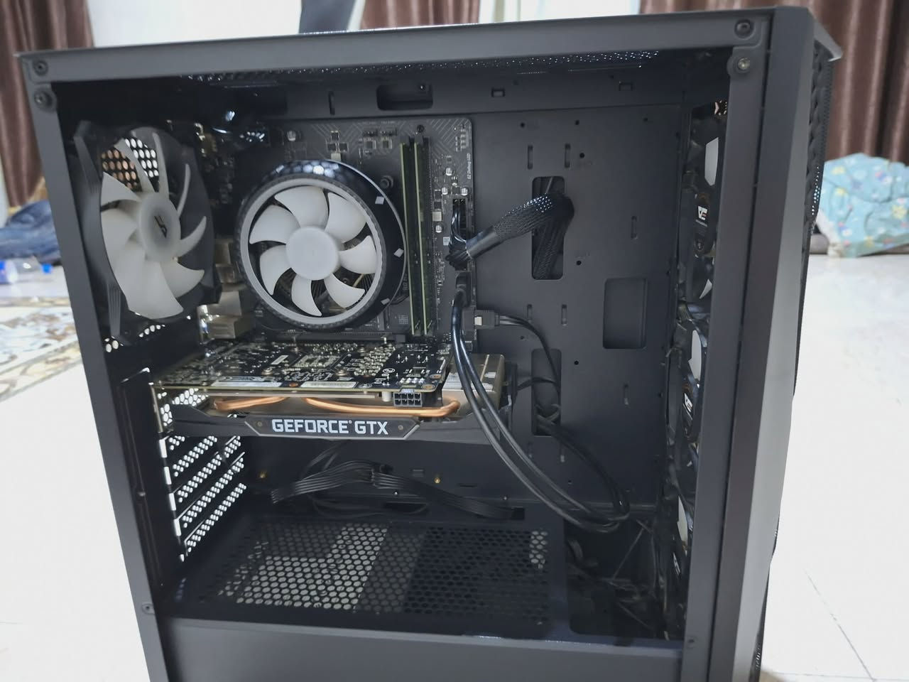 السلام عليكم عندي هاي التجميعه اريد ابيعها مواصفاتها
I5 10400f

1660 ti

SSD 256

بورد MSI H510

POWER 650

رام واحد 8g بتردد 3200

هاي مواصفاتها وصورها ونضافتها واستعمال جدا قليل مبينه من نضافتها

 رايدها ب550ألف وبيها مجال

وسبب البيع للتطوير


**إذا كنت صاحب هذا الإعلان وتريد حذفه لأي سبب، رجاءا أرسل رسالة إلى الدعم الفني**