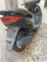 عيني هاي البريز للبيع الدراجه كله بلاديه  كابريتر ومستعجل ع البيعه  رق...