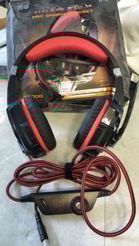 سماعات • إلكترونيات