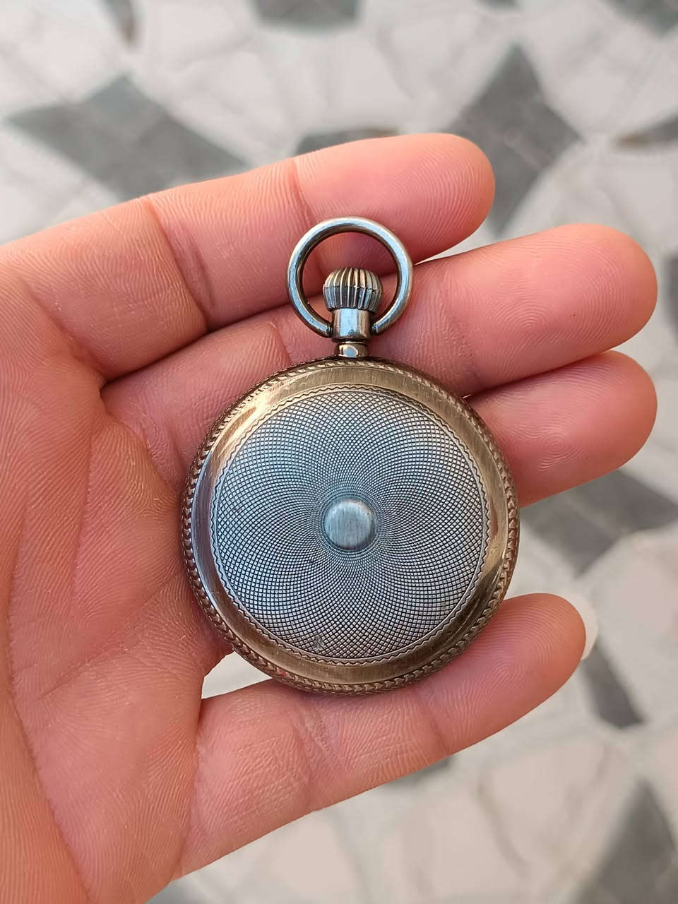 يالله تم وصول وجبه جديده من الساعات اليابانيه المستخدمه الباله والاسعار مناسبة جداً  للتواصل مراسلة الصفحه العنوان شارع الحسينيه قرب التفاح الاخضر راسلني


**إذا كنت صاحب هذا الإعلان وتريد حذفه لأي سبب، رجاءا أرسل رسالة إلى الدعم الفني**