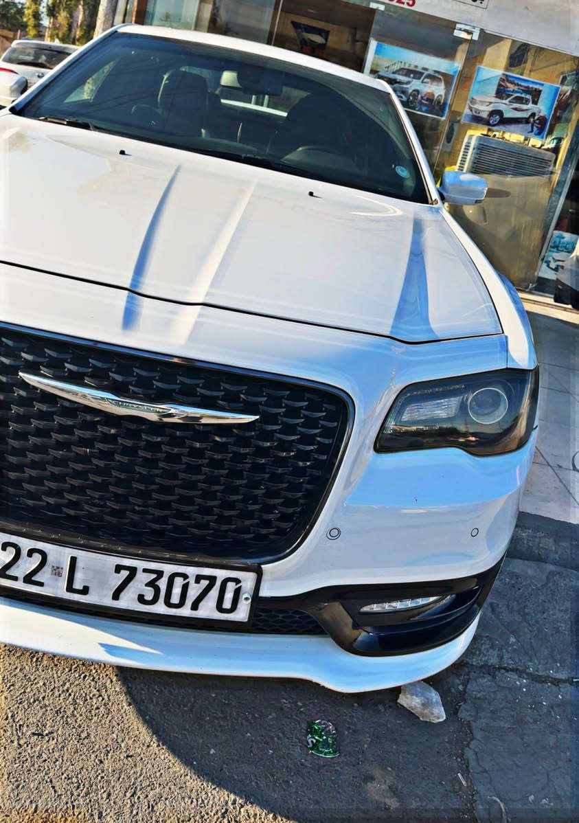 Chrysler300 S 2018
كلين تايتل حساس و رادار ئاوينة 
٦٥مايل رويشتية 
دةعامي بو دةعامي بةشةرت بي بوياغ بي كرانةوة و تبديل 
ملاحضة : نوكي جاكلغي سكن PDR بجوكي هية قةلةم كاريكي بجوكي لةسةر سندوق هةية بةشةرتي گير و مكينة و تبريد أربيل, العراق


**إذا كنت صاحب هذا الإعلان وتريد حذفه لأي سبب، رجاءا أرسل رسالة إلى الدعم الفني**