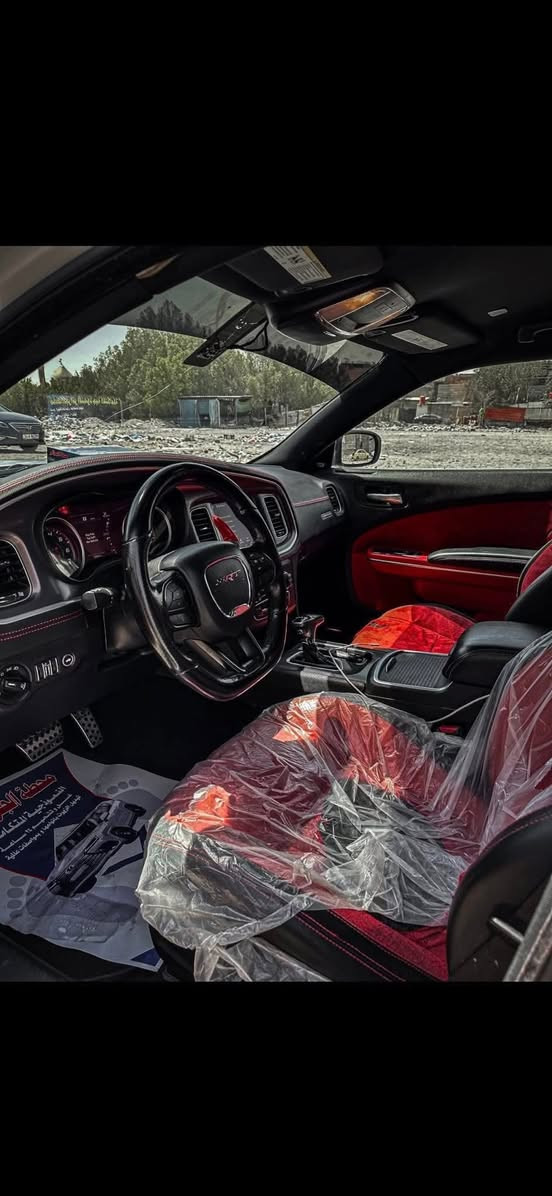 مستعجل ع البيع بلاش !

دوج جارجر rt 2021 سوبر تراك باك
ماشية 30 ميل سيارة جديدة كلش 
رقم بغداد باسم صديقي يريد تحويل 
ضربتها جاملغ وبنيد  وبيها كلير بدواخل بدون ضربة وموضح بلصور السيارة عليها إضافات كلش هواي فجوج بريمبو كبير 
صدر ب كامل Srt بلاد
لويات ايباخ
ويل دايتونة اصلي مشتغلة لونين يموت
كزوز ht powr بوابات وسطيات slp 
عليها برمجة كاملة من طول لطول حماوة وبانزين وكت اوف طلقات 
كفرات مكينة Srt 
دركة D مال وايد بدي اصلية 
داخل احمر كنتارة
دشبول خياط احمر واسودّ شغل دبي 
طبكة راديتر Srt 
بجم زنون 
عليها لد وحلقات متغير 
عليها سقف روز رايز واويل كاتش كان 
ولف حماوة مشيموتو
سيارة كلها مطقمها بنفسجي متغير شي مميز
سيارة نضيفة وجديدة كلش  
تعبان عليها وماناقصها شي سعر ٢٠٥ آخر سعر قفل  مكان بصرة دور المحاربين
رقمي ***********
