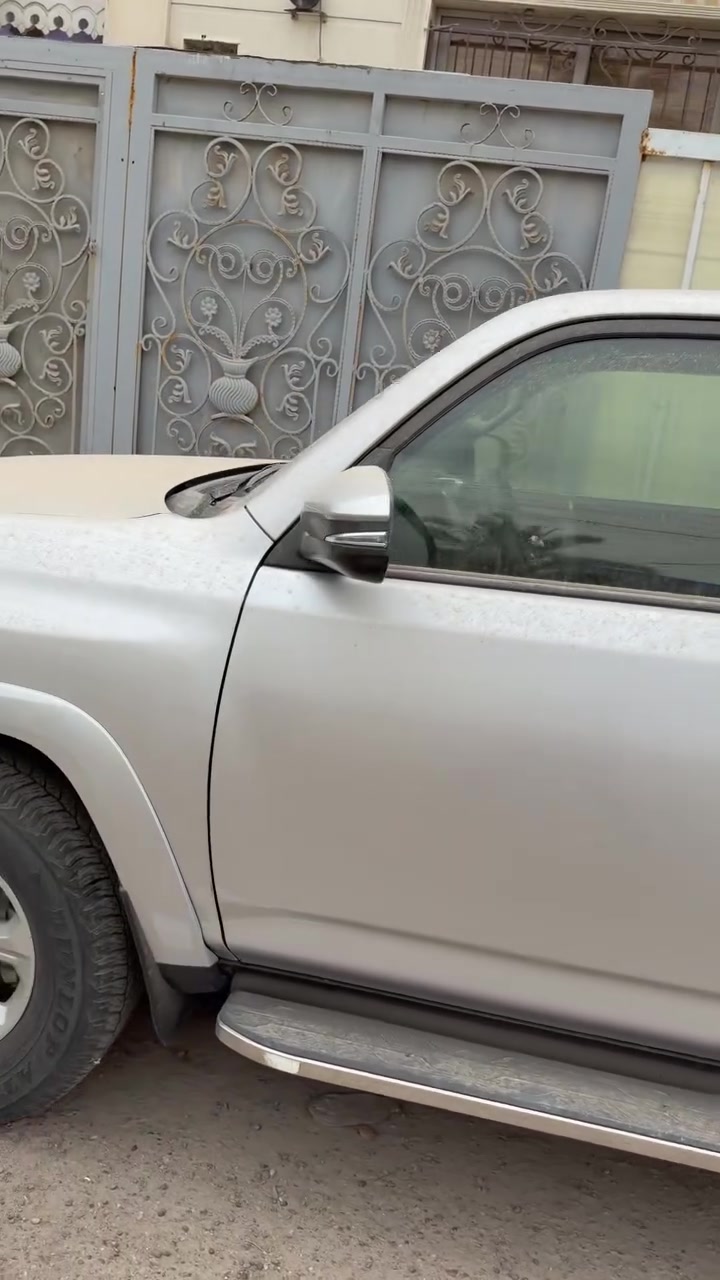 فور رنر ٢٣ دخول جديد حادث خفيف
مواصفات بريموم 
فتحة وكشنات جلد ورادارات اماميه وخلفية وتوقف ذاتي سيارة ماشية ٢٢ الف وجدا جديده 
السعر ٢٧ بدون لوحات 
‏***********
