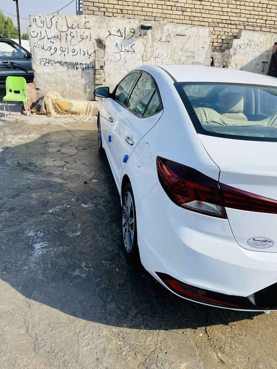 سلام عليكم الانترا خليجي موديل 20 فول مواصفات سونار مرفق بل منشور سياره حره مشروع وطني رقم جديد بغداد ما تخسر عليها اي شي ما يحتاج اكتب المواصفات معرفه ماشيه 115 الف ك سعر الاتصال على رقم غير متواجد على الفيس مكان ميسان 
رقم ***********
