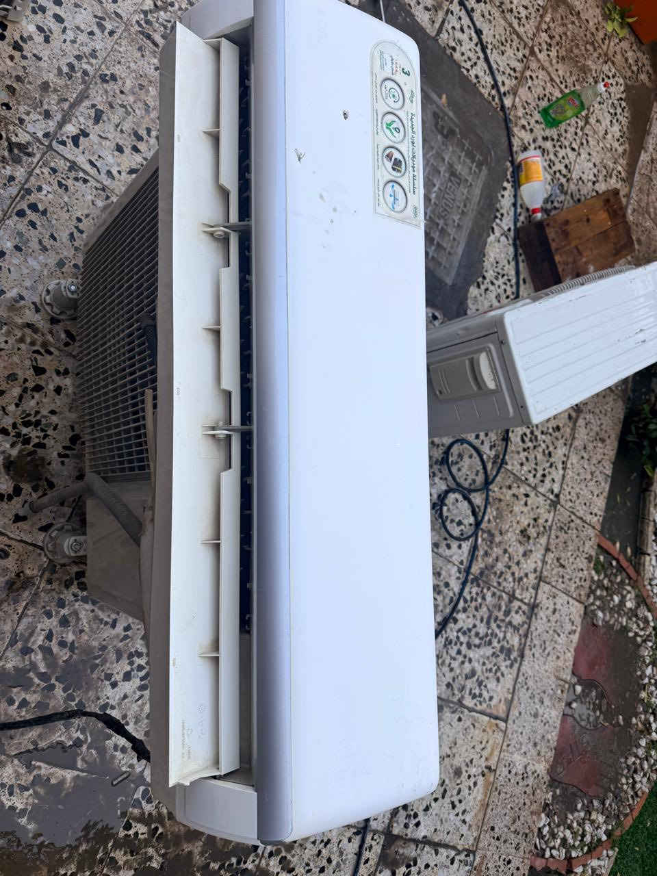 سلام عليكم
مجموعه سبالت للبيع وكلهن بلاديات وبدون تصليح
هايسنز 1 طن عادي عدد 1
توسوت 1طن انڤيرتر عدد 1 بي الفان الخارجي واگف وغاز
 Tcl طن ونص تحكم 
ميديا 2 طن عادي عدد 4
 للاستفسار الاتصال 
***********
مكاني الغزاليه
