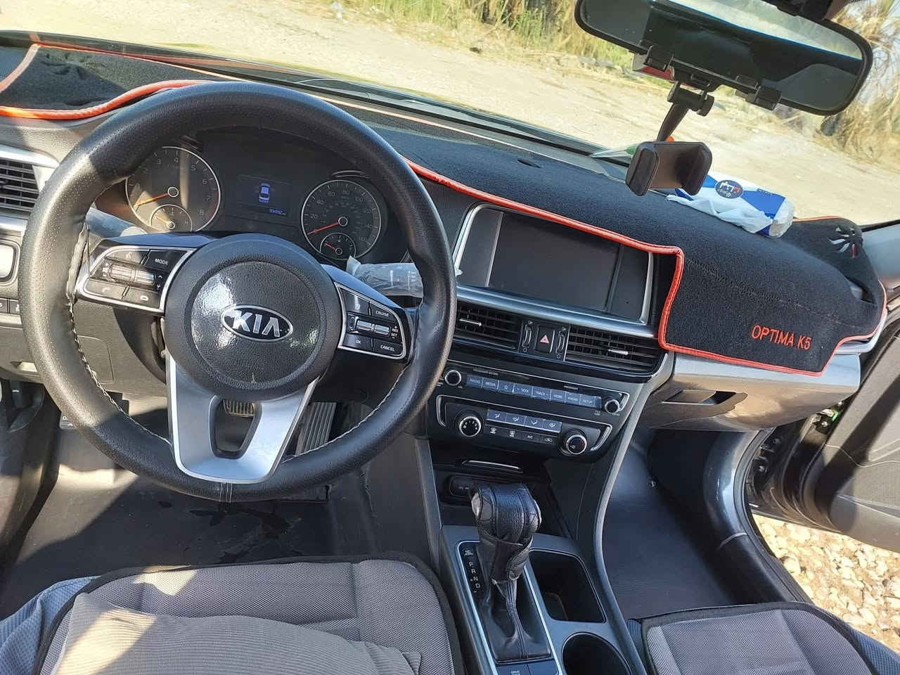 للبيع سيارة كيا أوبتيما موديل 2019
السعر: 145 وبيها مجال
الرقم : بغداد
اللون: أسود
مواصفات : FE أمريكي
الحالة : نظيفة جدًا
ماشية : 94 ألف ميل (حقيقي)
المحرك : GDi
خالية من الدوانز نهائيًا
المكينة والكير برغي مامفتوح بيها
لا توجد أي صبغ، السيارة قطرة صبغ ما بيها
الضربة  بحوض الاسبير وتم السحب
توجد وطخة خفيفة بالدعامة الأمامية وخشم البَنِيد على وضعها
مكانه السيارة الناصريه الرفاعي 
*********** رقمي واتساب واتصال
