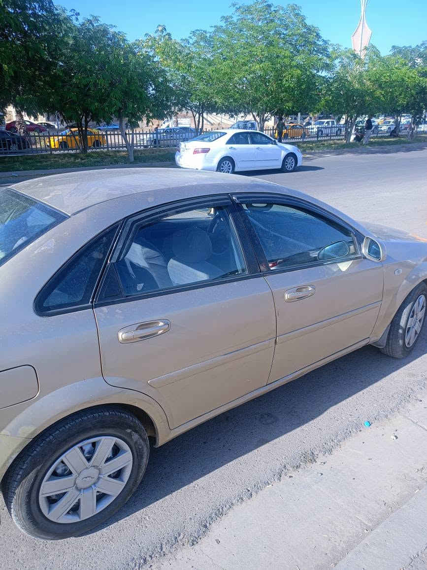 سيارة اوبترا للبيع او مراوس حسب القناعة موديل 2009 سعرها 52 ورقة بيها مجال كير شرط محرك بيه صرف قليل ابيع صبغ عام بيها ضربة بصفحة السايق بالتكمة الجوه تبريد كهربائيات فول اوتماتيك 
***********
خاص او واتساب تايرات جدد صدر جيد جدا شرط التحويل  سنوية 2029 تنتهي رقم جديددولي كركوك, العراق
