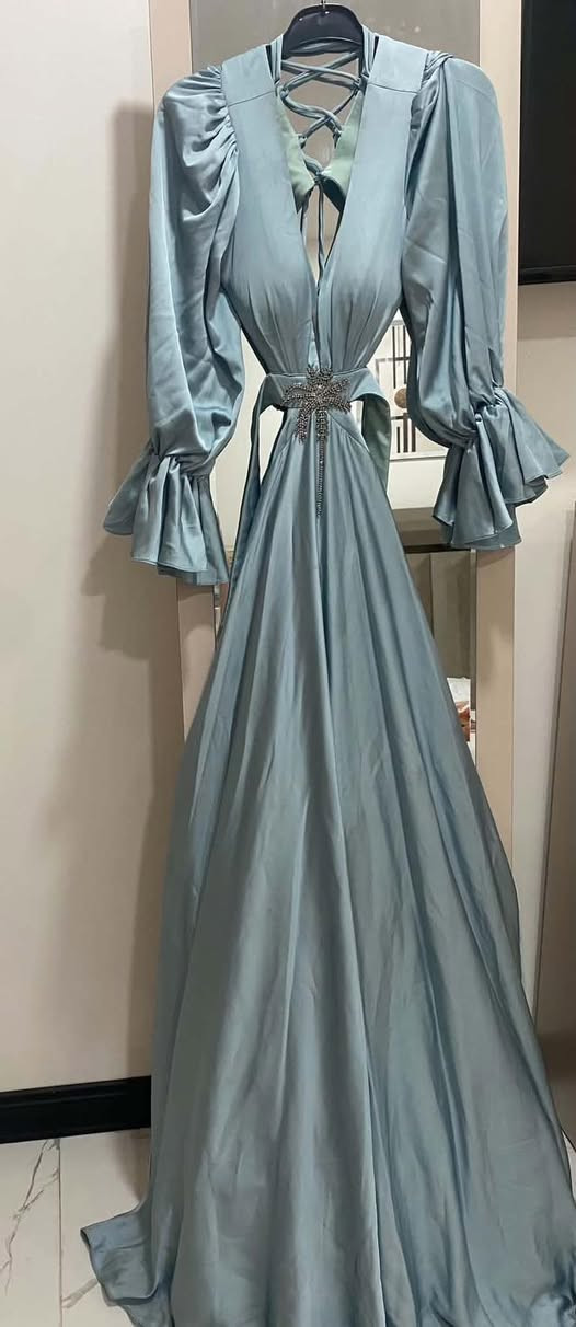 فساتين مناسبات عنوان بغداد موجود توصيل محافظات ٥


**إذا كنت صاحب هذا الإعلان وتريد حذفه لأي سبب، رجاءا أرسل رسالة إلى الدعم الفني**