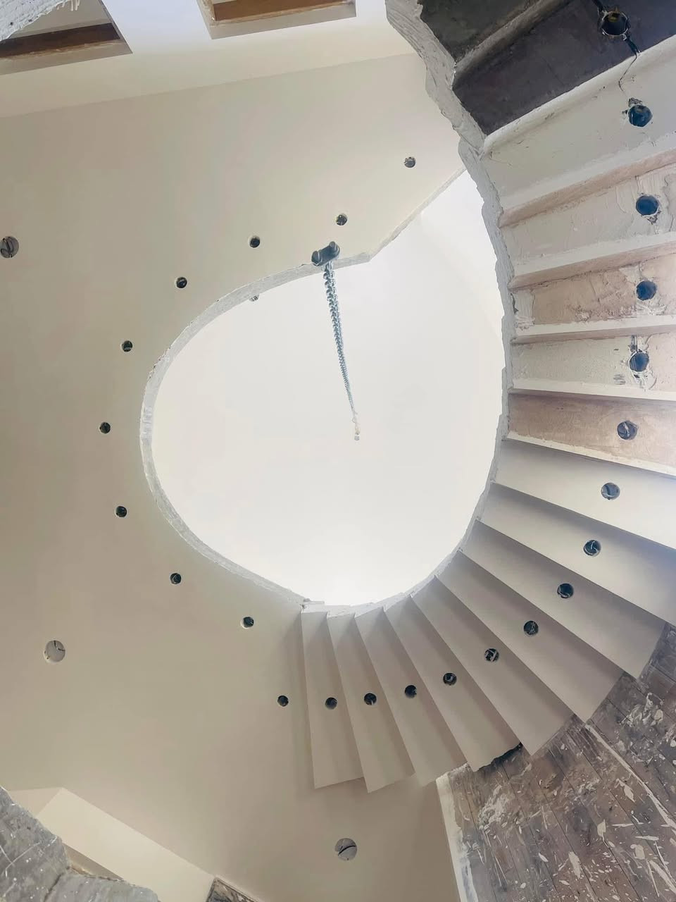 خلفه جص وبورك متفرغ شغل درجه اولى بغداد ***********
