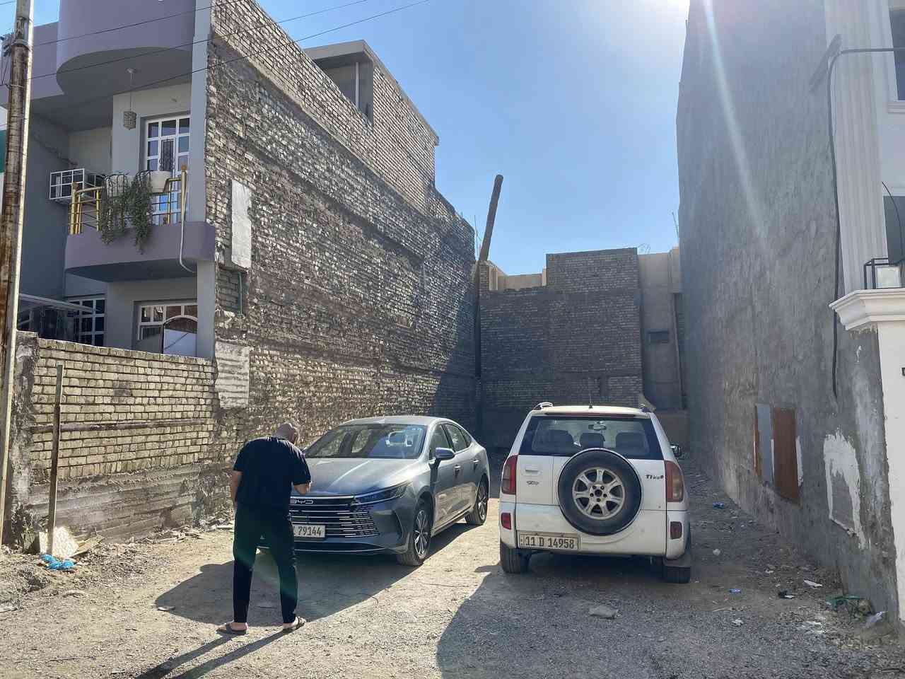 اعلان
السلام عليكم 
قطعة ارض طابو ملك صرف منطقة حي تونس المساحة (149) متر الجبهة (7.47 )سم والنزال(20 )متر قرب جامع القران الكريم
للتواصل(***********) حسين ابو مريم
