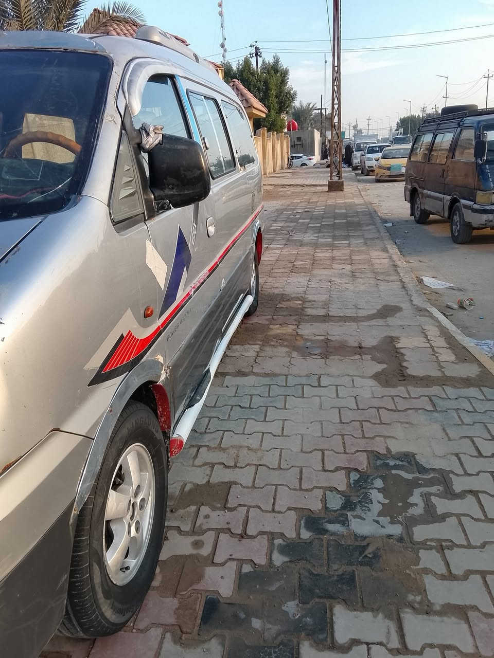 ستاركس 7 حلوه شواصي واحد مصلح وباب سليت مبدل ولباقي مكفول رقم قادسيه مداور ثاني يوم سعر 78 بيها مجال سماوه ***********
