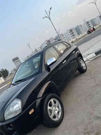 هونداي توكسان 2008مكينه 2000دوش بيه صبغ شويه بل جاملغ وشويون منل بنيد ...