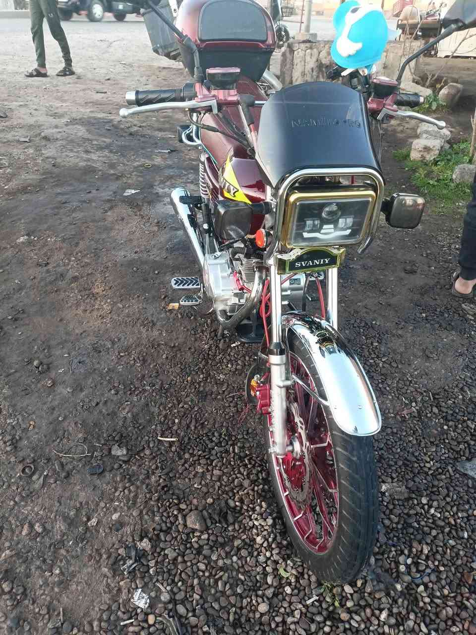 السلام عليكم موطور سافين للبيع موديل 2025 تشغيل عن بعد وكرت ع شاشه منفيس محرك 200 شرط دبل دسك كلج دهن السعر 800 وبي مجال للاستفسار الاتصال على رقم ***********
