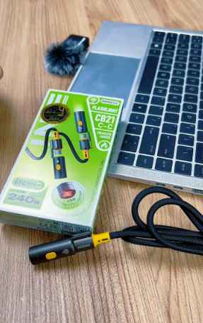 كيبل شحن سريع 3×1 مع ولاعة كهربائية وكشاف LED – REMAX CB21 (240W)
بـ17,000 🔴 توصيل 5000 🔴 بغداد 3000
🔴🔴🔴🔴🔴🔴🔴🔴🔴🔴🔴🔴🔴🔴
الاستخدامات

شحن الهواتف الذكية والأجهزة اللوحية بسرعة عالية.

استخدامه كـ ولاعة كهربائية بدون لهب لإشعال السجائر أو الشموع.

كشاف LED مدمج للإضاءة في الظلام أو الطوارئ.

مناسب للاستخدام اليومي، السفر، السيارة، أو الرحلات.

نقل بيانات بين الأجهزة الداعمة.

المميزات

يدعم شحن سريع عالي القدرة حتى 240W.

تصميم 3×1(كيبل متعدد الوظائف).

ولاعة كهربائية تعمل بتقنية التسخين بدون لهب (أكثر أمانًا).

كشاف LED مدمج بإضاءة واضحة.

خامة Zinc Alloy(سبيكة زنك) متينة ومقاومة للاستخدام اليومي.

كيبل مجدول (Braided Cable) مقاوم للانثناء والتقطيع.

زر تحكم منفصل للولاعة والكشاف.

سرعة نقل بيانات تصل إلى 480Mbps.

طول السلك: 125 سم(1.25 متر).

لون أنيق مناسب للاستخدام العملي.

وزن خفيف وسهل الحمل.

محتويات الصندوق

كيبل شحن متعدد الوظائف مع ولاعة وكشاف LED

الملاحظات

قياس الغلاف:

- الطول: 8 سم
- العرض: 2.5 سم
- الارتفاع: 15 سم

المنتج يعمل عبر منفذ USB-C.

يُحفظ بعيدًا عن متناول الأطفال. النجف, العراق


**إذا كنت صاحب هذا الإعلان وتريد حذفه لأي سبب، رجاءا أرسل رسالة إلى الدعم الفني**