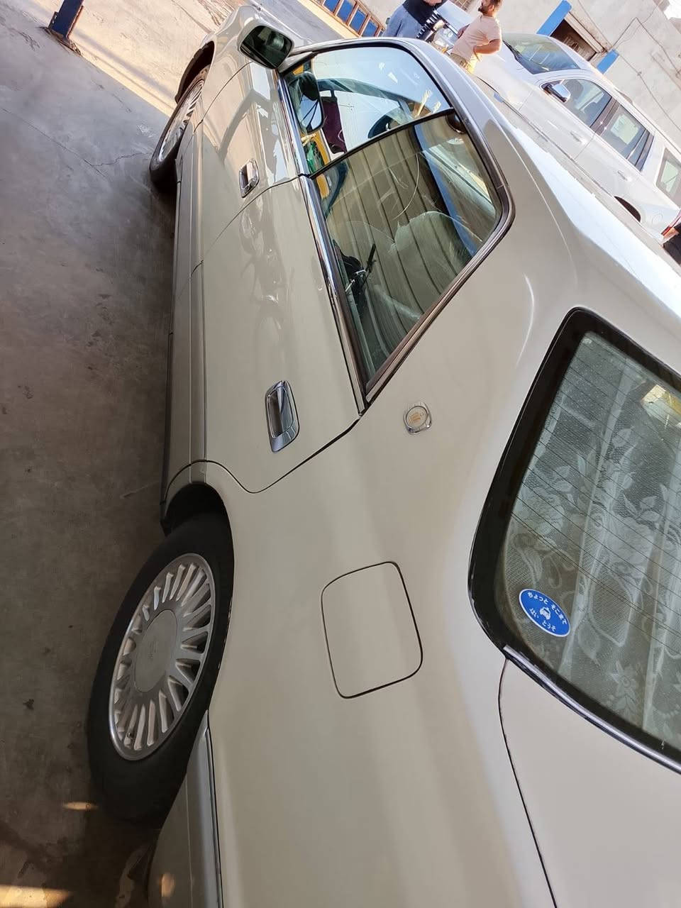 سلام عليكم رأس الثور كير مكينه حداديه تخم تاير تبريد فول ادوات كصه جنطه سياره زلغ مابيها جهازه الللخير كشنات كهربائيه سبيرها ما نازل السعر 43 رقم الهاتف يوجد واتساب فقط -_ ‏‪***********‬‏
