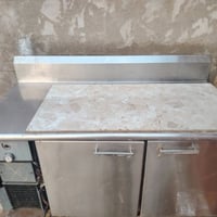 غراض مطعم للبيع محضرت بيزه السعر200الف سنك متره ونص السعر100الف مرمر ا...