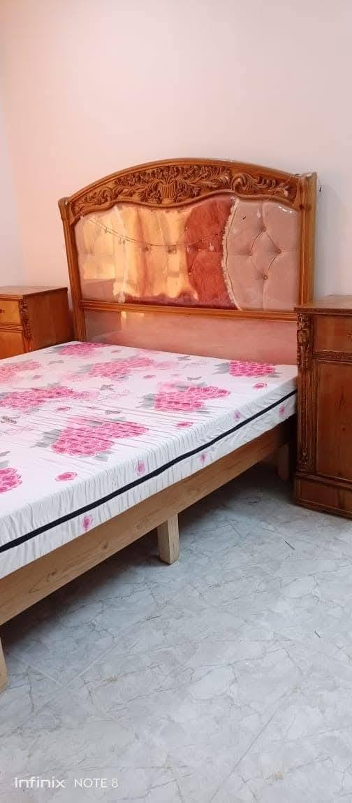 السلام عليكم
غرفه نوم للبيع حطاطه نضيفه بيها ضرر شي قليل 
كنتور 6بوب ملحق كبير غرفه ضخمة ومرتبه رقم الهاتف 

***********
السعر مليون وربع بيها مجال قليل
