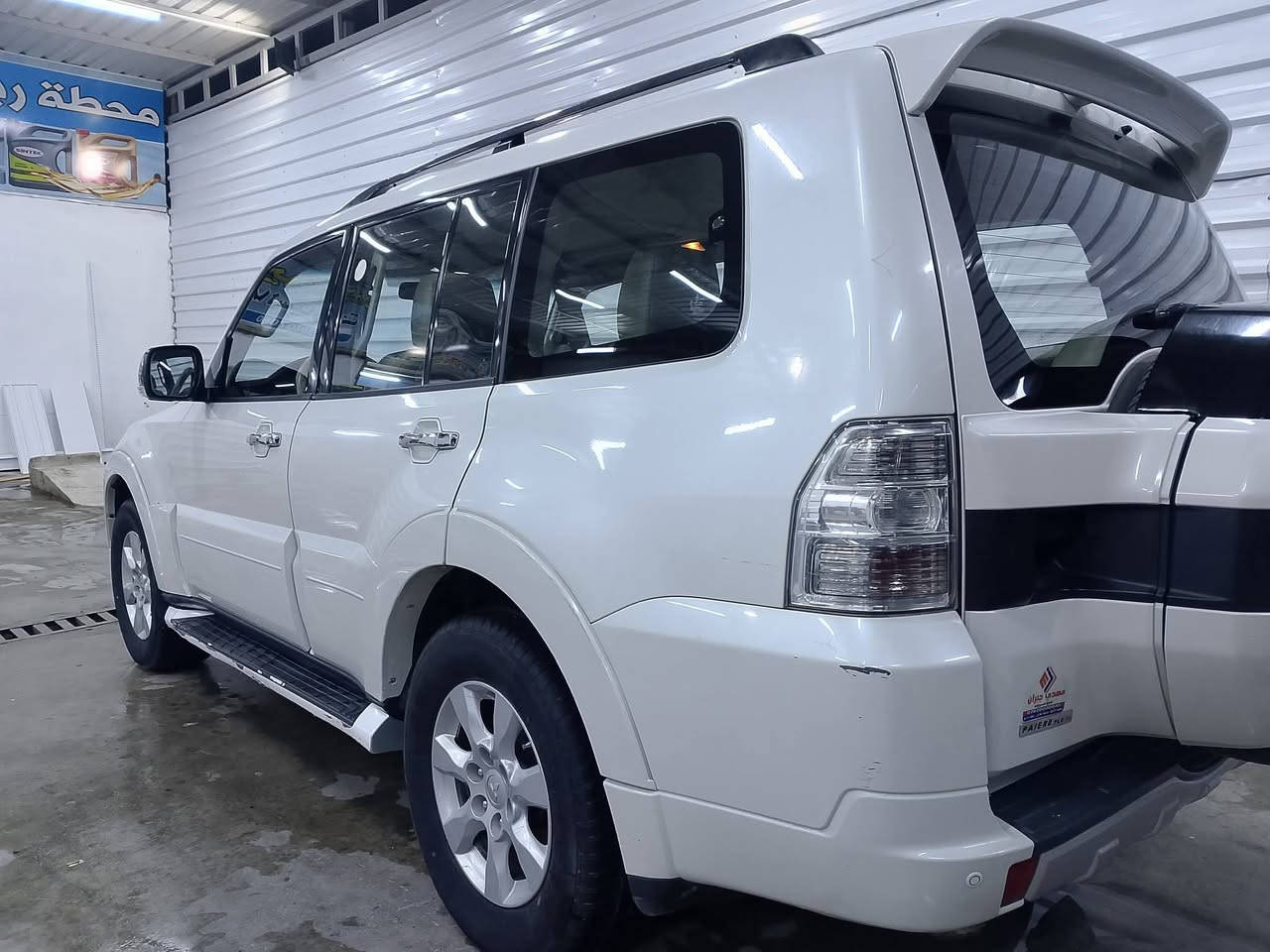 باجيرو 2016
فول مواصفات حبتور
مكفولة كفالة عامة من الصبغ والتبديل وبيها بارد جاملغ امامي فقط
گير مكينة مكفول 
رقم انكليزي جديد 
هزة جديدة 
تخم تاير جديد 
مكينة 3500 
فتحة 
كشن جلد
تحكم ستيرن ٣ جهات 
دمام خلفي

مكان السيارة النجف الاشرف
السعر ١٩٠ ورقه او مراوس 
للاستفسار / ***********
                  ***********
