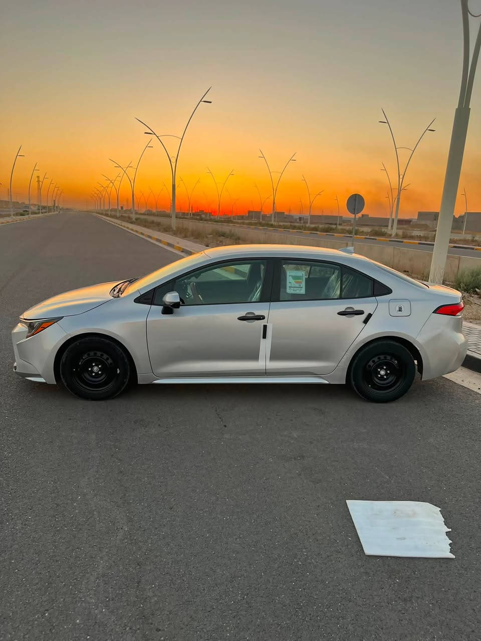 تويوتا كورولا 2024 LE 🔥�
* موديل: 2024
* نوع: Toyota Corolla LE
* محرك: 2.0اقتصادي 💸
* وارد: أمريكي 🇺🇸
* اللون: سلفر ✨
* العداد: 11ألف كم فقط

* مكينة شرط ✔️
* قير ناعم ✔️
* تبريد ممتاز ❄️
* استخدام خفيف    
السيارة  بيها ضربة أمامية صبغ بنيد فقط 

💰 السعر: (126)
📍 الموقع: (سامراء )
📞 للتواصل: (‭***********
بدون شاصي وبدون دواخل
