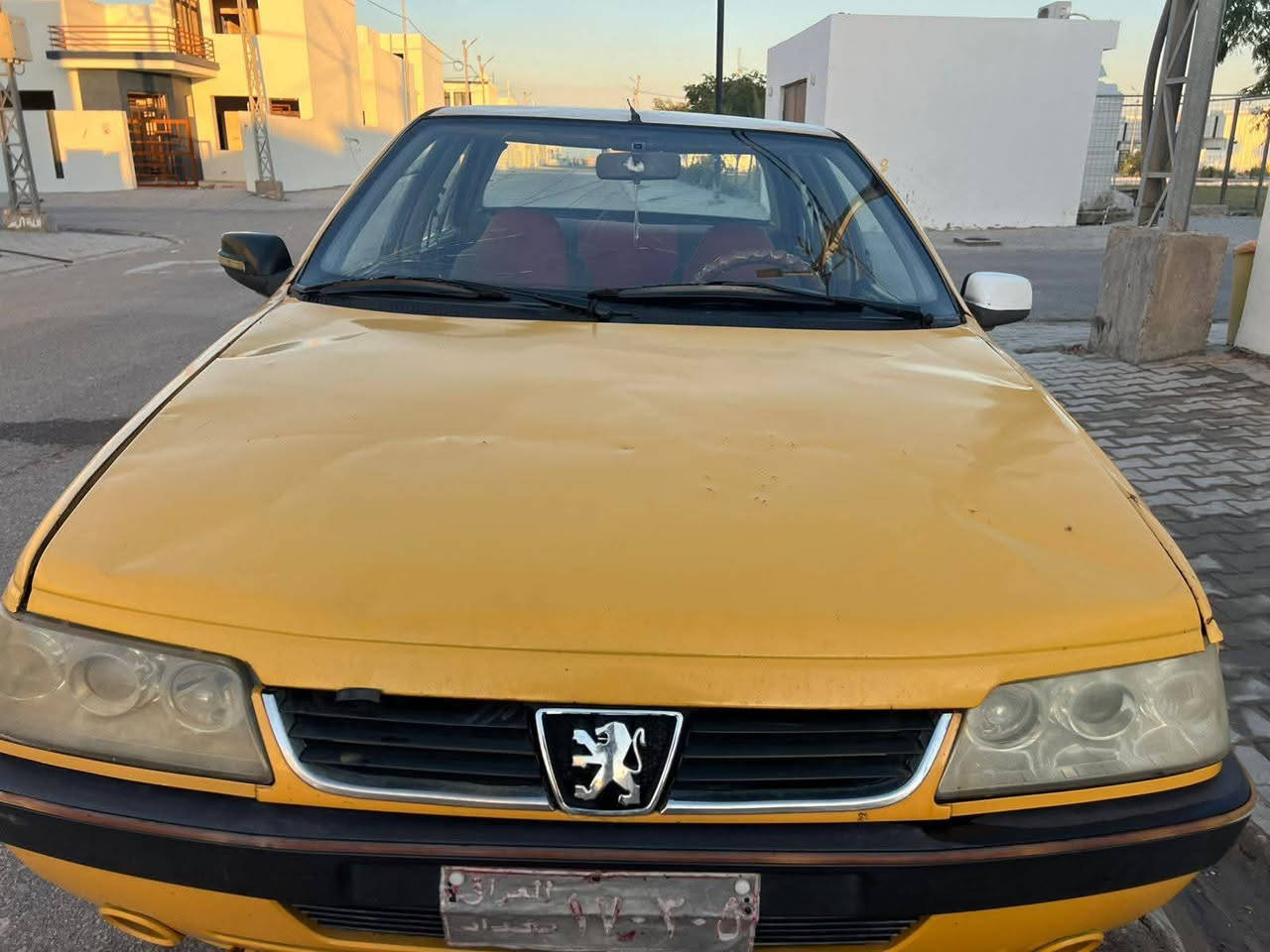 سلام عليكم بيجو 405 سياره جاهزه ومال عيشه سعره 14 وبيه مجال للشراي عنواني نجف سنويه عظم 
 
***********
