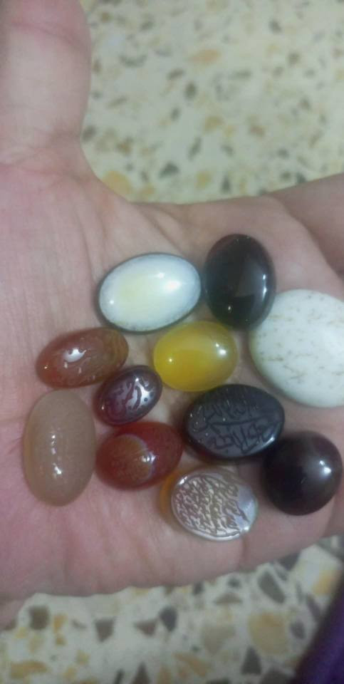 احجار للبيع عدد 10 مخطوط آيات قرآنية و شرف الشمس وشفه العبد و جزع و عطف كلهن 25  الف مع التوصيل بدون عمله ما اراوس خناقين, ديالى


**إذا كنت صاحب هذا الإعلان وتريد حذفه لأي سبب، رجاءا أرسل رسالة إلى الدعم الفني**