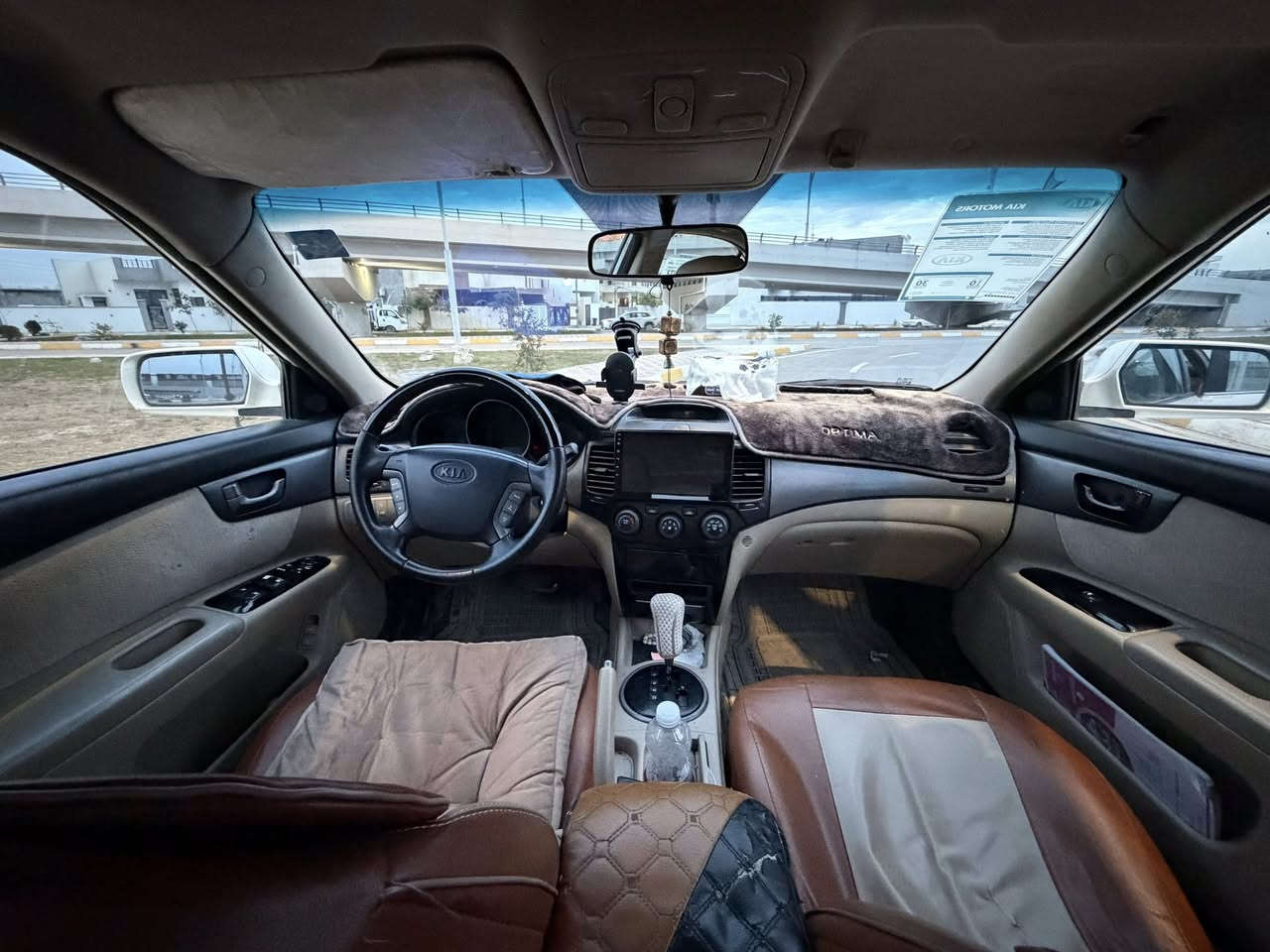 كيا اوبتيما موديل٢٠٠٩ خليجي
محرك ٢٤٠٠ المرغوب

رقم وسنويه جديد

فول مواصفات 

السياره مكفوله من كلشي

عدا ملاحضات خفيفه بارد فقط

مكان السياره كركوك 

السعر ١١٧$وبيها مجال للشراي

سياره جديده

***********
