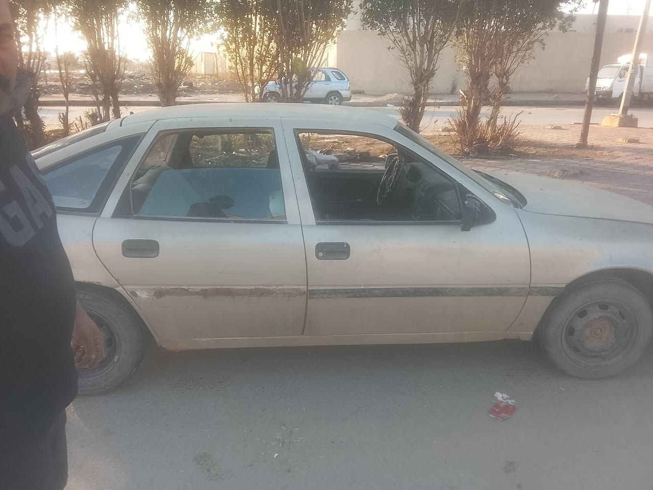 سياره فكترا للبيع رقم نجف
مكالف للنشر 
مكان السياره كوت 
غير متواجد عل فيس
رقم راعيه***********
