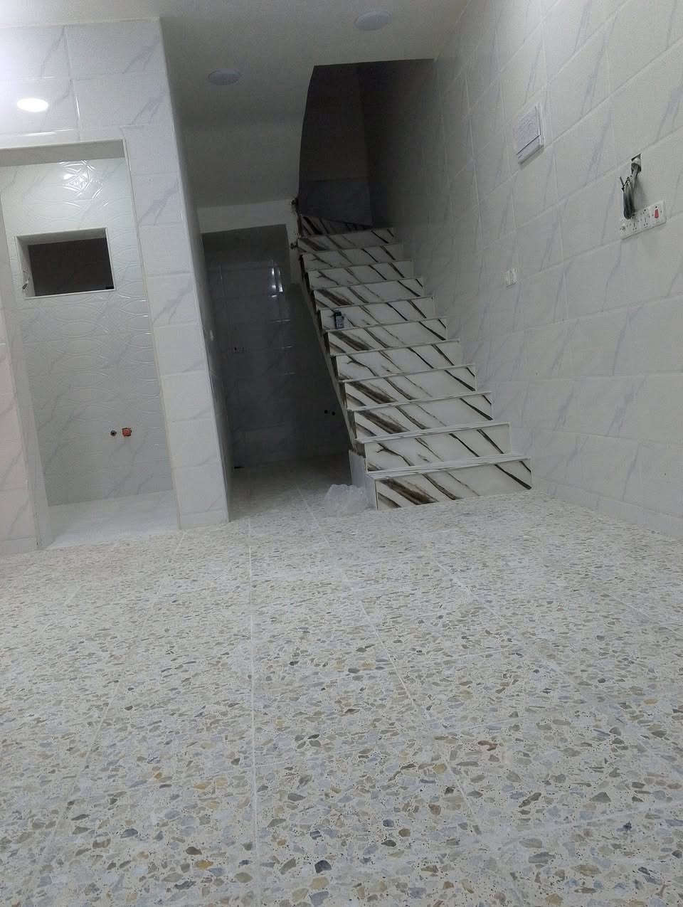 السلام عليكم ورحمه الله وبركاته كادر ابو ادهم الشرقاوي خلفه سيراميك بورسلين كاشي مرمر بايات شغل تسليم هندسه درجه اولى ***********
