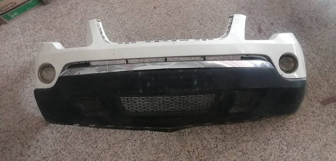 سلام عليكم  بنيد اكاديا 2012+دعامية امامي+دعامية خلفي+ شباك+ القطع الفوق الدعامية الخلفية للبيع تواصل 
***********
