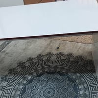 ميز خشب • MDF لامع • ١٤٠×٧٠×٧٧ سم