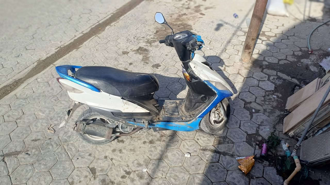 سلام عليكم دراجه للبيع هاوجي رص 
السعر 350 وبيه مجال 
للستفسار على الرقم ***********
