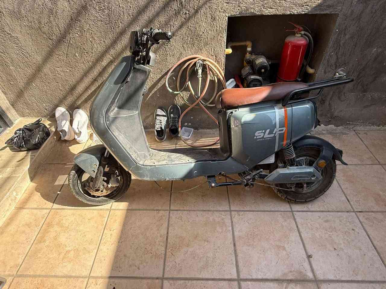 دراجة شحن جيل 3 بطاريات ليثيوم 5 نظيفة السعر 350 
*********** الاتصال للشراء
