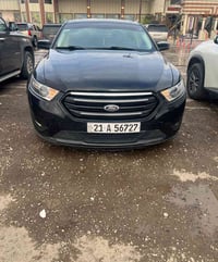 فورد تورس  موديل 2016 السياره نضيفه بشكل حادثها بنيد فقط بدون ايرباك و...