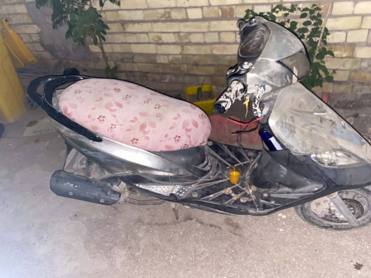 السلام عليكم دراجه ماكس ثعلب ابيع كوم حديد مادري شبيه طك عندي الهندر وعفته (🛑اريده ب150الف🛑)وبيه مجال  مكاني📍 كربلاء  حي العباس عمود ٥٠بضهر الجامعه لتواصل☎️ *********** وبي وتساب
