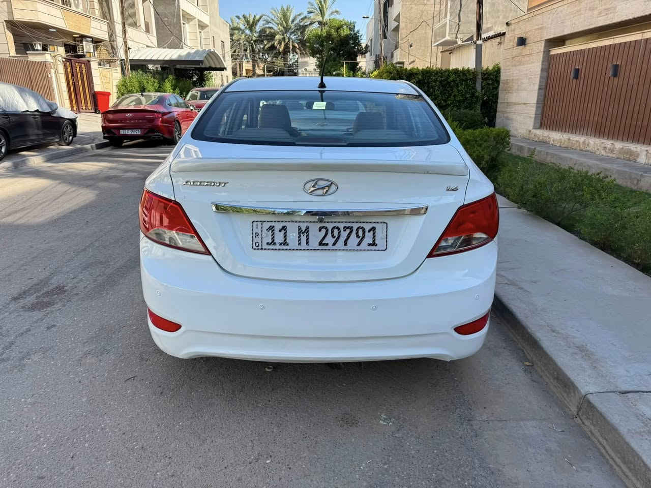 هواندي اكسنت خليجي وكاله
رقم بغداد  انكليزي 
محرك كير تبريد بلاد ومكفولات شرط الفحص 
محرك 1600دوش 
فتحه سقف سلايت 
كاميرا 
تحكمات ستيرن 
ويل كب كروم 
داخل بيجي
مكفولة من الضرر فقط بارد مكانين وتكحيل 

ماشيه ٨٦٠٠٠ كم 

ويل كاب خمسه 

رقم بغداد الدولي سنويه باسمي 
السعر 112 ورقه وبيها مجال للجاد بالشراء
مكان السيارة بغداد الكرخ حي العدل 

للاتصال ***********

