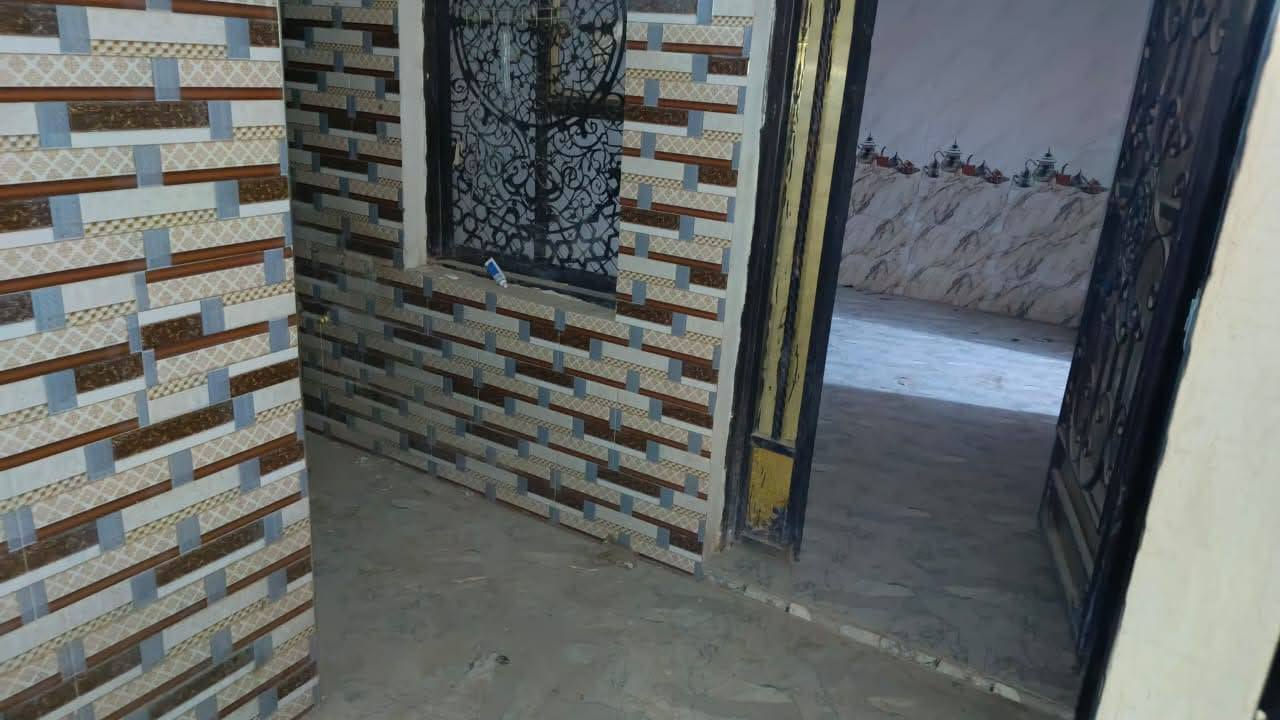 بيت طابو صرف للبيع ركن شارعين
مساحتة 82 متر.. غرفة صاله مطبخ ستقبال صحيات داخليه وخارجيه وبناء كونكريت #عنوان
الفداء شارع المدارس قرب المدرسة الصينية
كافة الخدمات متوفرة  سعر 85


**إذا كنت صاحب هذا الإعلان وتريد حذفه لأي سبب، رجاءا أرسل رسالة إلى الدعم الفني**