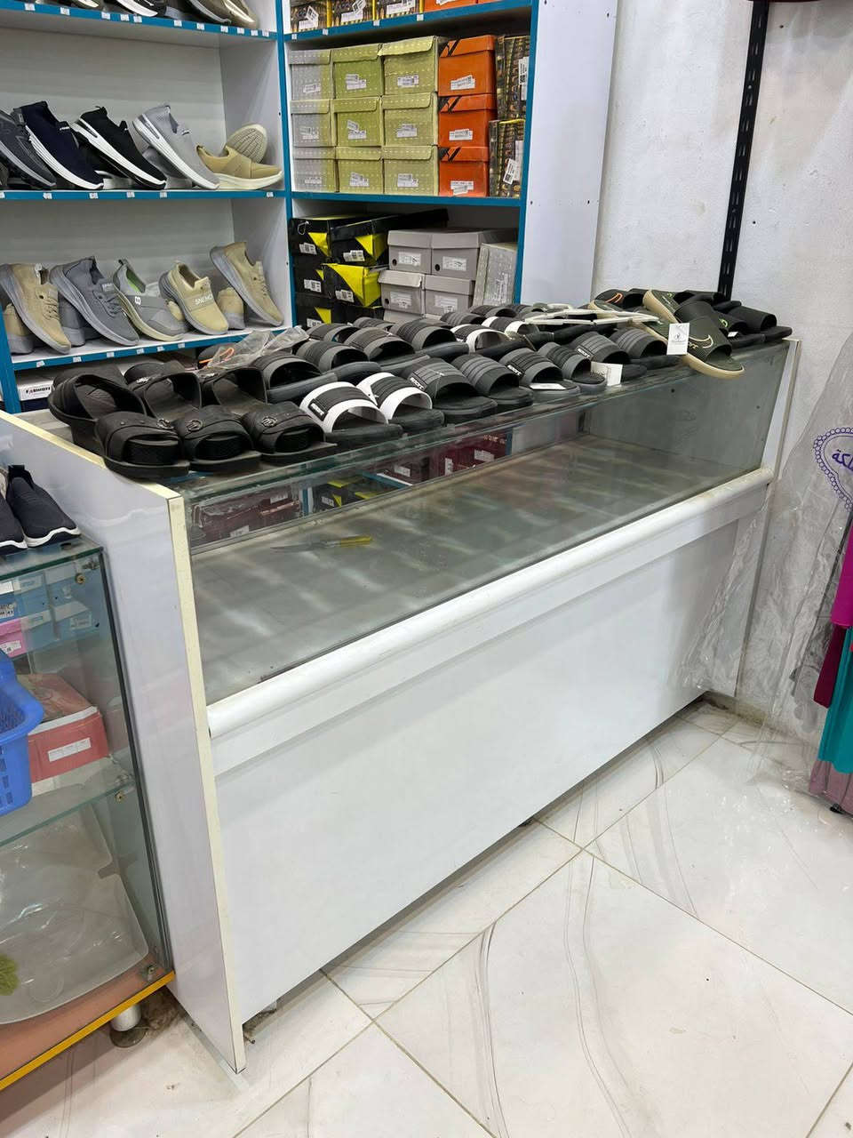 فاترينات خشب MDF للبيع نظيفات


**إذا كنت صاحب هذا الإعلان وتريد حذفه لأي سبب، رجاءا أرسل رسالة إلى الدعم الفني**
