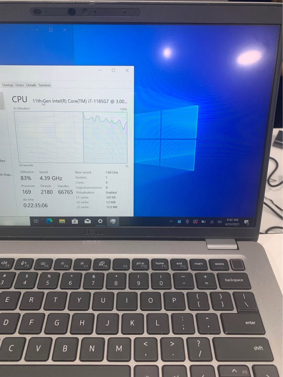 Dell 5420 لابتوب 
لابتوب راقي نظافة ١٠٠ بالمية بدون خدش  
معالج core i7 جيل ١١ فئة G7 4.4 ghz 
 للبرامج الهندسية والالعاب كرت شاشة ٨ كيكا iris 
رام 16 ddr4 3200hz 
Ssd m.2 512 
شاشة  14.1 لمس FHD
كيبورد ضوئي وبصمة اصبع
استعمال قليل جدا بحكم الجديد 
معاه ماوس وجنطة والشاحن الاصلي
السعر 490
ضمان شهر بعد ما تستلم
موجود توصيل أربيل, العراق


**إذا كنت صاحب هذا الإعلان وتريد حذفه لأي سبب، رجاءا أرسل رسالة إلى الدعم الفني**