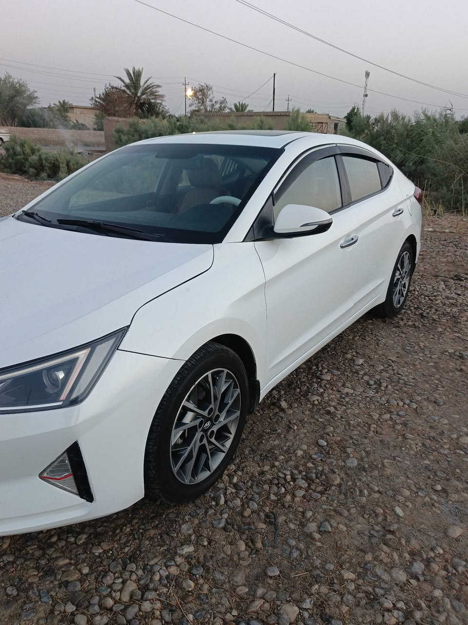 السلام عليكم النترا خليجي موديل 2020رقم بغداد فول مواصفات واحد علا واحد بيها بنيد مبدل كير At مكينه 2000 دوش تبريد حداديه تخم تاير كله جديد مواصفات السياره 

بصمه

بصمه ابواب+جنطه

بصمه تشقيل

مري شفط+اشاير بالمرأي

لد نهاري 

جنطه ذكيه

شاشه+كامره

تحكم جهتين 

ثلث انضمه قياده

تبريد قطعتين 

يدات نيكل 

سعر السياره 140 مكان السياره واسط الكوت ***********
