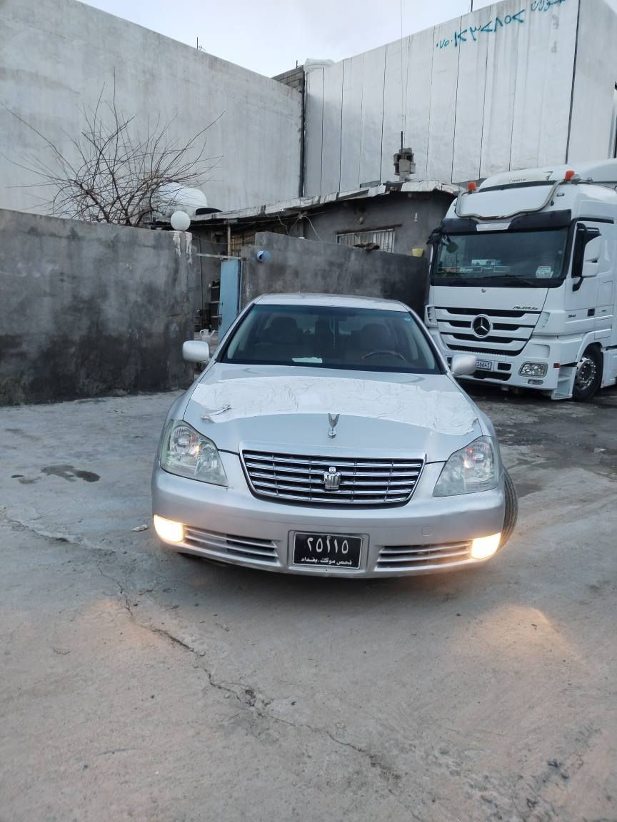 بـەناوی خوای گەورە شاهینە بۆفرۆشتن ٢٠٠٥بڕاوە دوو دگمە مەکینە بچووک ١٨٠ گێڕ مەکینە بەشەرت زۆر جوان چاکراوە شوێن بڕاوەکانی برێکی بەستراوە تەبرید؟گەرمی هەمووی مەزبووت شوێن قەڵادزێ نرخ ٤٢گەڵاو مەجال *********** بشدار, السليمانية
