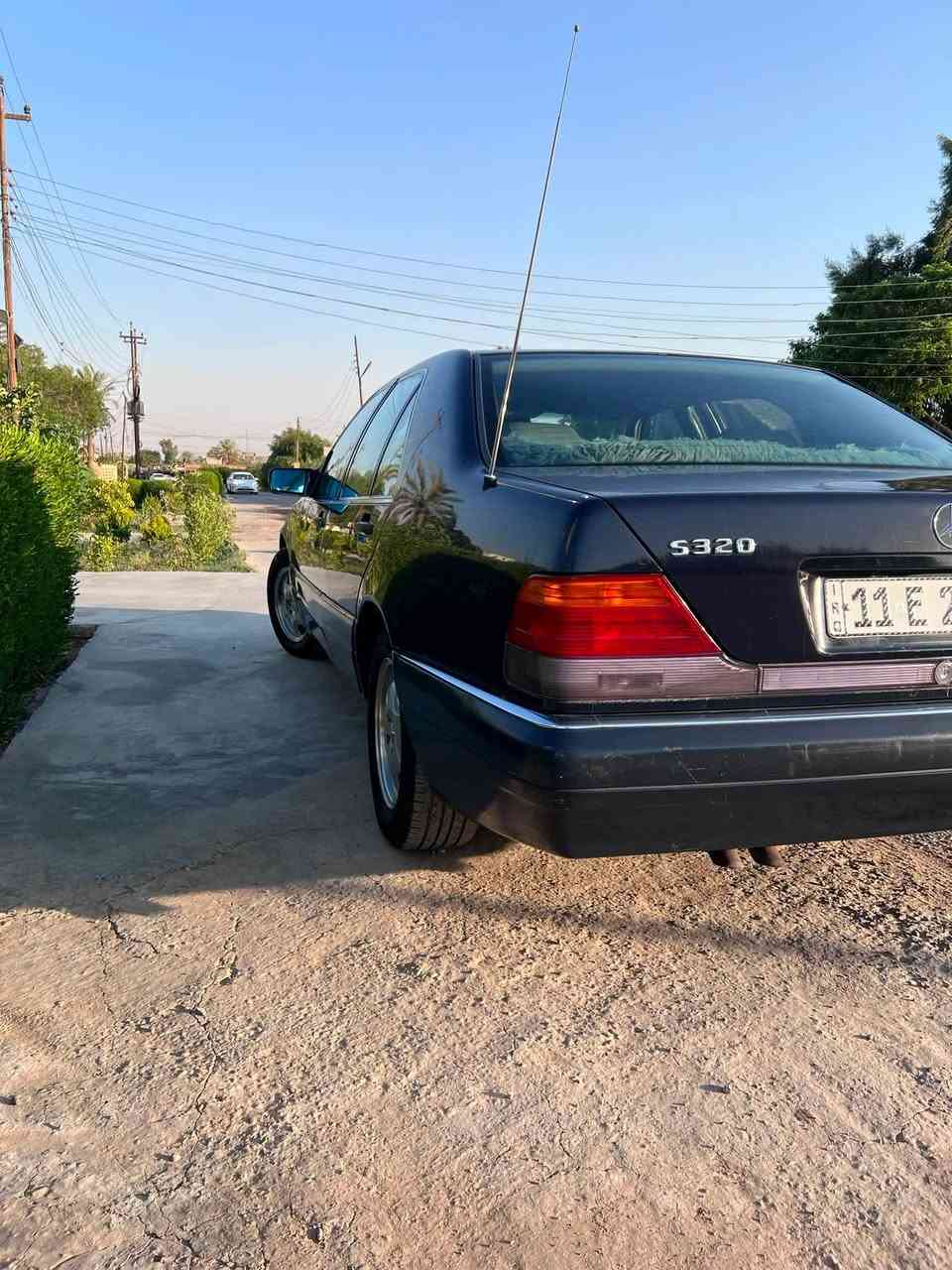 للبيع مارسيدس شبح 320s
محرك خراطيم 6 سلندر￼ كير 4 ديڤور وارد ياباني سيارة رقم انكليزي بسمي السيارة بلاديه جاهزه كشنات جلد كهربائيات مري شفط تخم تاير جديد 
السعر 85 ورقه او بيه مجال بسيط 
‎للاستفسار:***********
