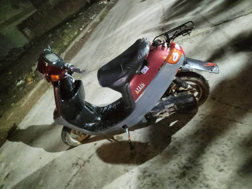 السلام عليكم 
ماطور بوتين للبيع دبل سكريته درع اصلي محرك شرط 
 شاصي شرط ويرمينه شغاله كلها سلف شغال بس باتري يعوزه تحريكه ومعدل يكمز من جواك الماطور جاهز ربع ماتصرف عليه السعر275 وبي مجال مكاني حي صدام الاستفسار 

***********
***********
