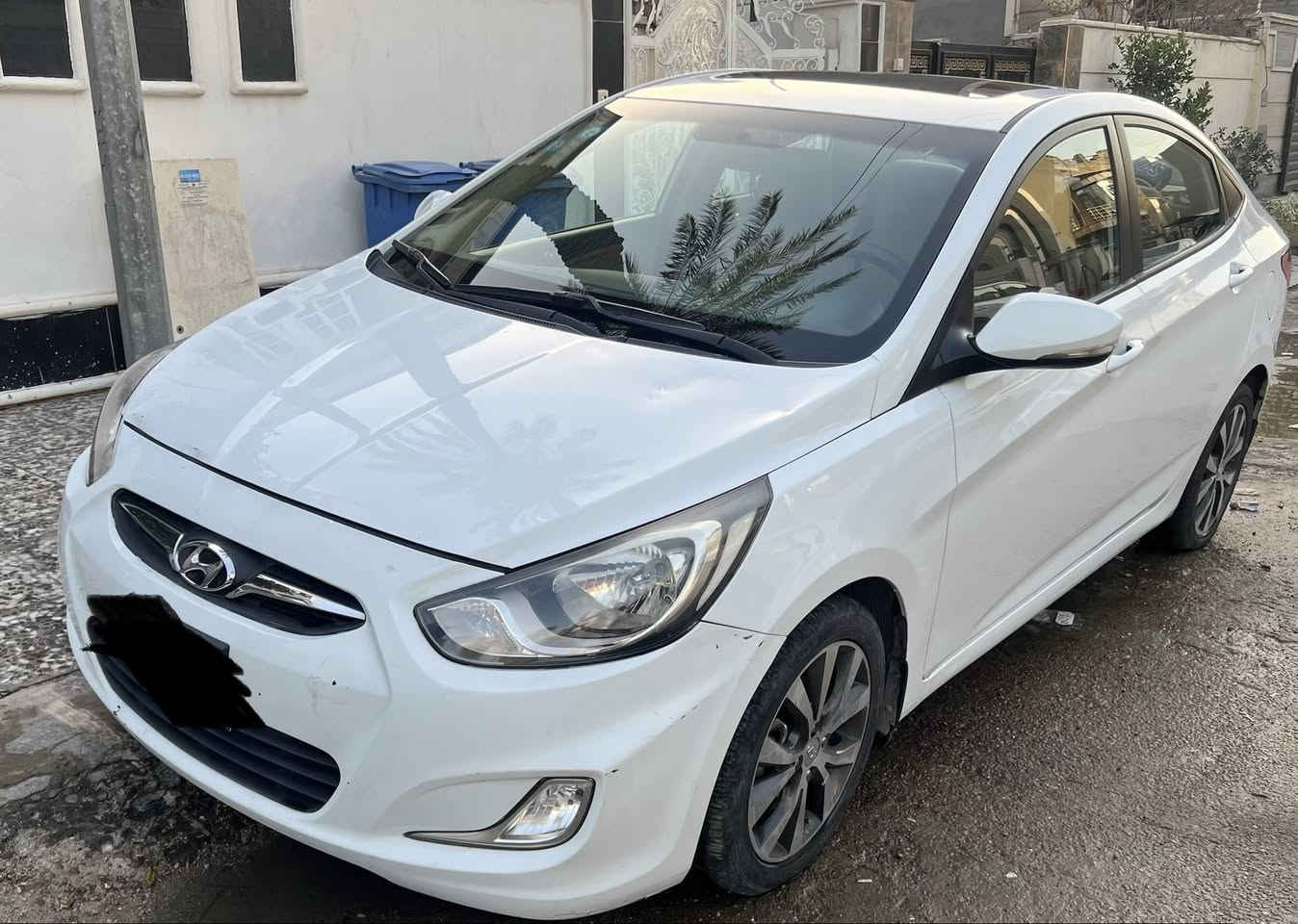 اكسنت موديل ٢٠١٥ خليجي رقم بغداد فول موصفات سلايد كامره شاشة تحكم استيران فول  محرك ١٦٠٠ دوش ماشية ١١٣ الف مكفوله بيها بس بارد بدون قطرة صبغ رايدها ١١٤ وبيها مجال بسيط للاتصال *********** مكانها بغداد الكرخ
