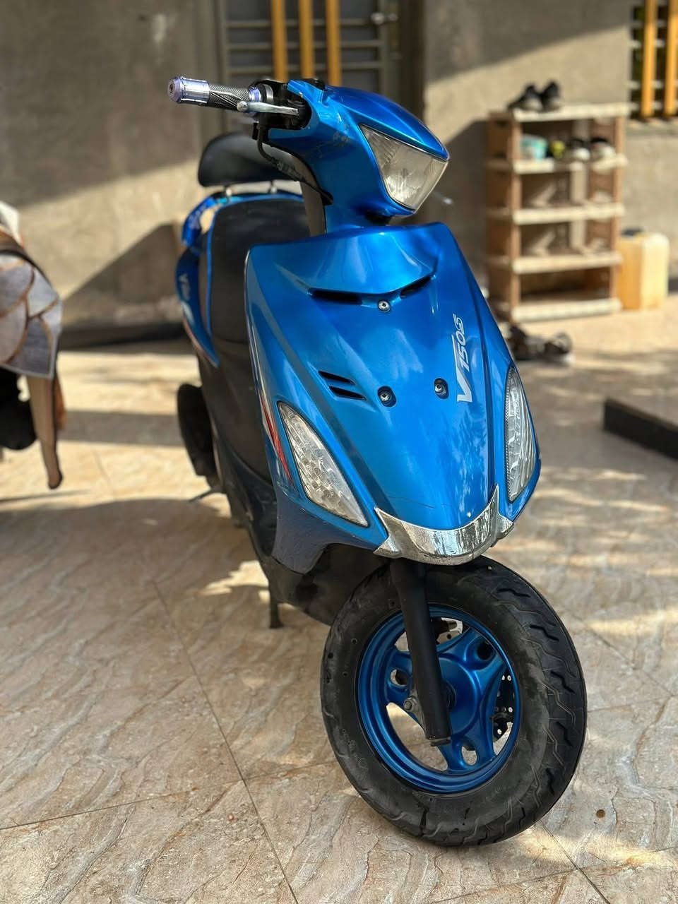 السلام عليكم 
ادرس ماليزي للبيع السعر 350 وبيها مجال


**إذا كنت صاحب هذا الإعلان وتريد حذفه لأي سبب، رجاءا أرسل رسالة إلى الدعم الفني**