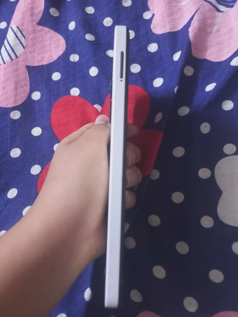 السلام عليكم مبايلTECNO SPARK للبيع الذاكره 128 الجهاز كلشي مابي بس فطر بل شاشه قليل الجهاز نضيف  كلشي مابي السعر 90 الف المكان بغداد الزعفرانيه لا يوجد توصيل متواجد عل فيس


**إذا كنت صاحب هذا الإعلان وتريد حذفه لأي سبب، رجاءا أرسل رسالة إلى الدعم الفني**