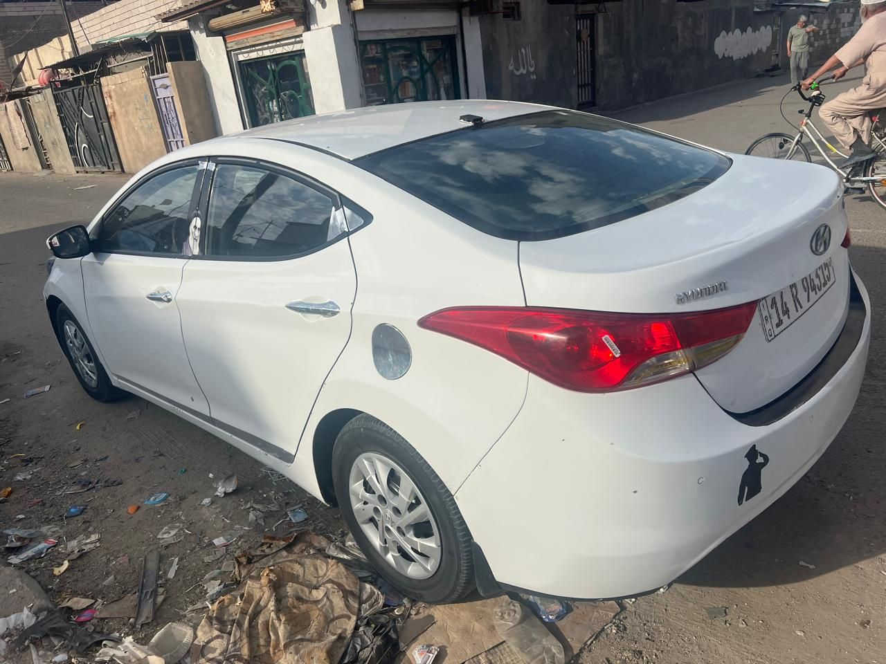 النترا ٢٠١٢ خليجي مكينه ١٨٠٠السعر ٩٥وبيها مجال رقم انكليزي تحويل مباشر رقمي ***********
